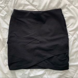 Bodycon black skirt